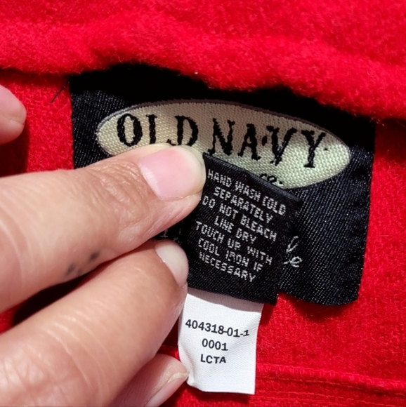 Old Navy Vintage Red Crop Vest Small - Picture 7 of 7